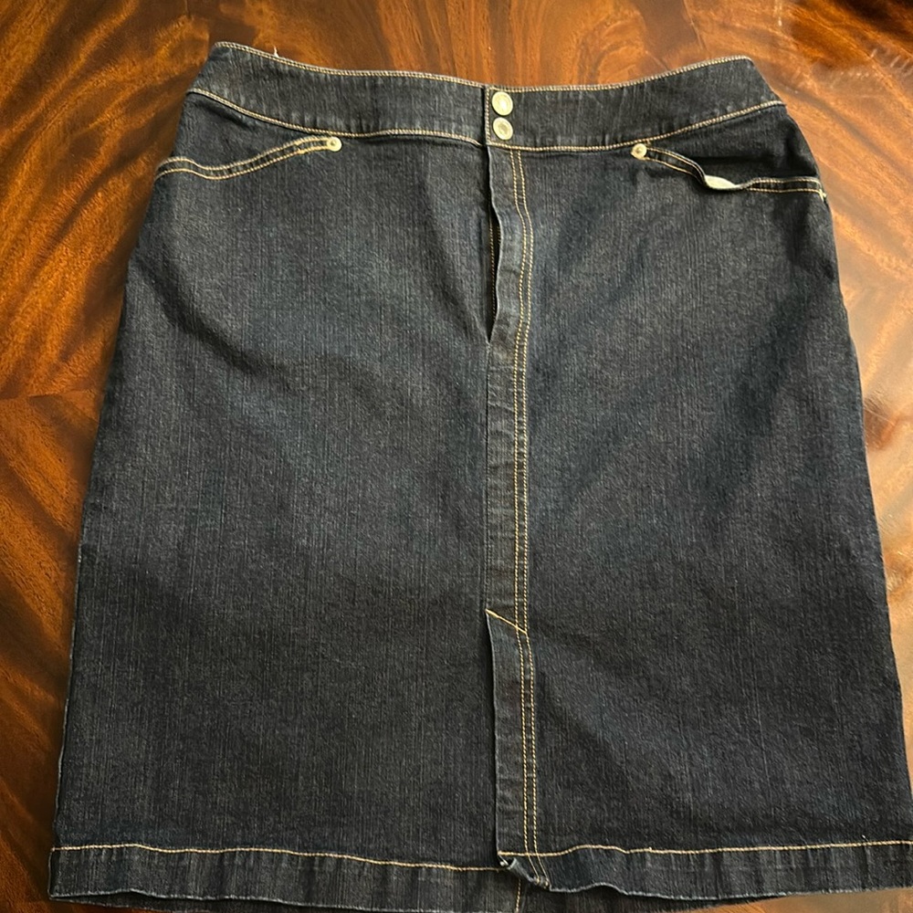 Lands End denim short skirt
